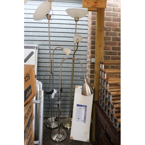 533 - 4 Standard Lamps