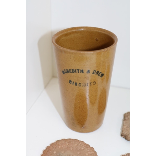 83 - 19th century & later stoneware & plastic advertising beaker and biscuits, Huntley Palmers, Britania ... 