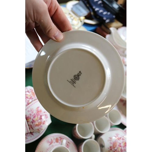 327 - Royal Doulton Phoenix pattern dinner service