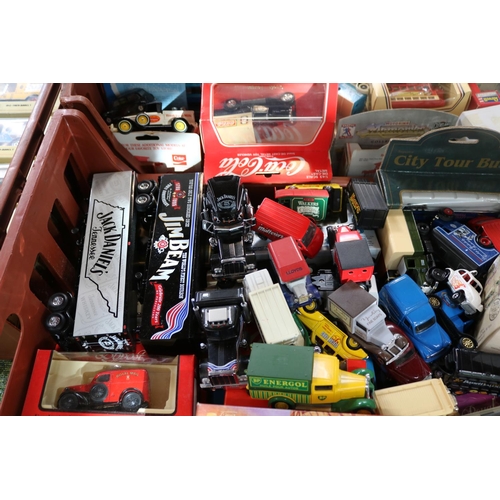 87 - Box of assorted Boxed and unboxed Matchbox, First Editions etc