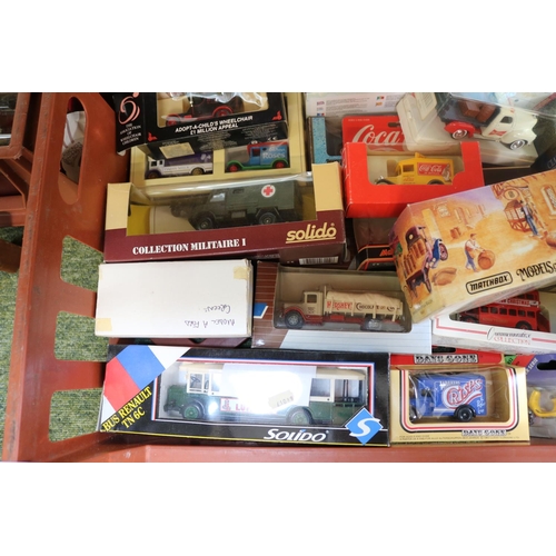 91 - Tray of assorted Matchbox, Revell, Days Gone etc