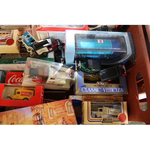 91 - Tray of assorted Matchbox, Revell, Days Gone etc