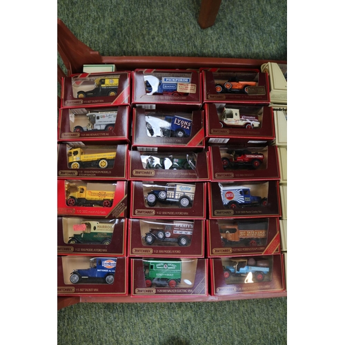 92 - Box of assorted Matchbox Models of Yesteryear