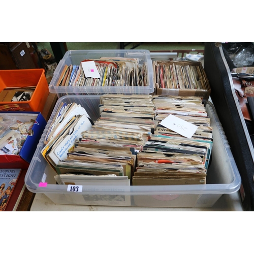 103 - Very Large collection of assorted Singles inc. Tom Jones, Barbara Streisand etc