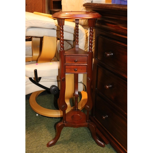 419 - 20thC Washstand with integral drawers on tripod base