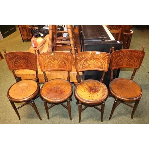 423 - Set of 4 Good quality Thonet Chairs with pierced seats and Art Nouveau decorated backs