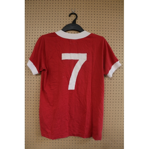 1 - GEORGE BEST 1967 MATCH WORN MANCHESTER UNITED JERSEY AND A 1968 EUROPEAN CUP FINAL SIGNED PROGRAMME
... 