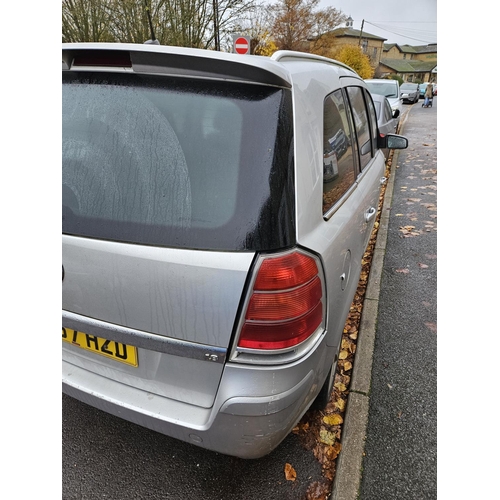 521 - Vauxhall Zafira 2008 Petrol 1800cc KK57 HZD 142K MOT January 2024