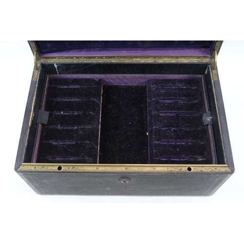 70 - 16th The Queen's Regiment of Light Dragoons Lancers French 4 Tray Jewellery case for The Right Honou... 