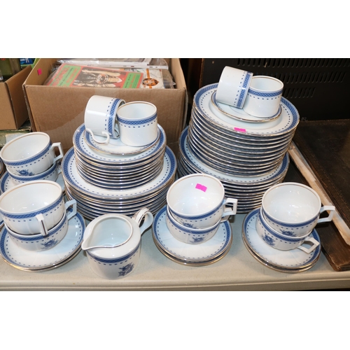 158 - Extensive Vista Allegre of Portugal Blue and White Dinner service