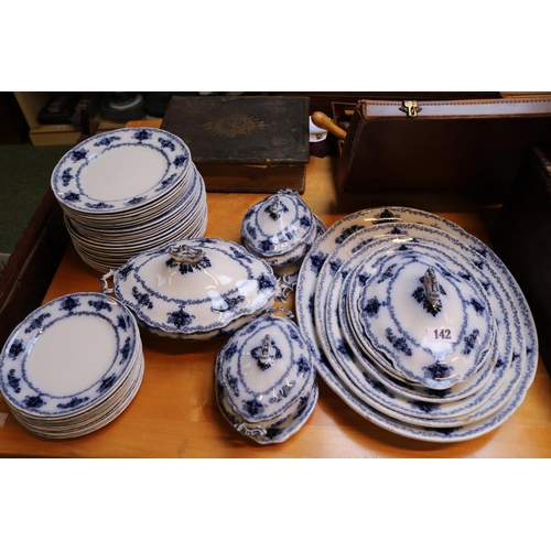 142 - Grimwades Balmoral pattern Blue & White Dinner service