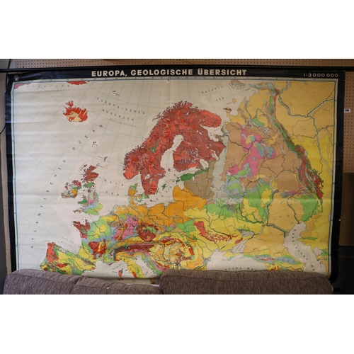 186 - Europa Geolgische Ubersicht 1:3000000 Wall map by Helmut Langer