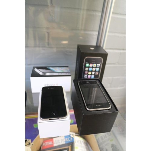 200 - Boxed Apple Iphone 4 & 3G