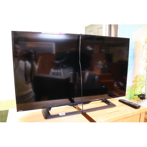 204 - Sharp Aquos LCD TV with Remote 39''