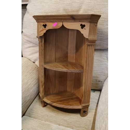 213 - Small 20thC Pine Wall corner shelf unit