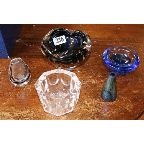 236 - Collection of assorted Scandinavian and other glassware (5)