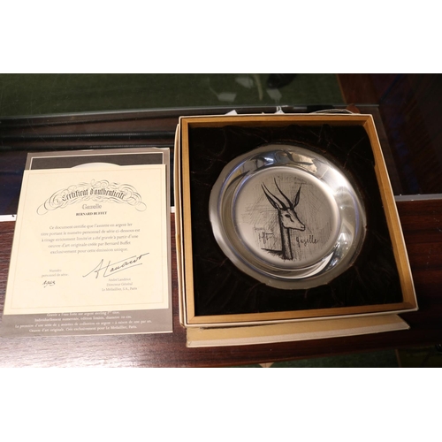 262 - Boxed Bernard Buffet 1973 La Gazelle Silver plate with certificates. 20cm in Diameter