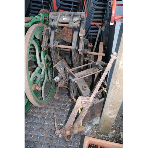 428 - Antique Titan Letter Press