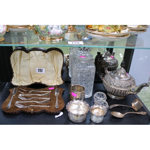 111 - Collection of assorted 19thC and later Silver plated and Silver tableware to include Cased Pastry Fo... 