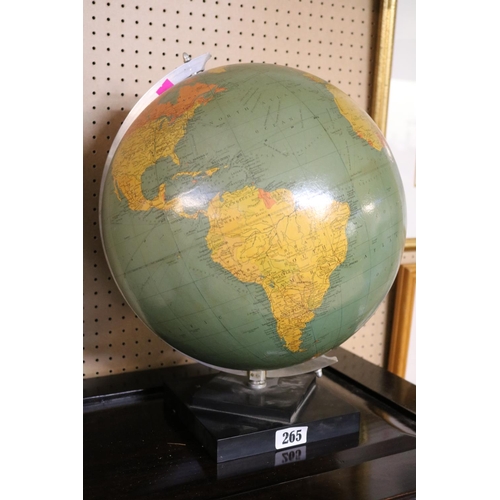 265 - Good quality Desk Globe with Arrow mark to base