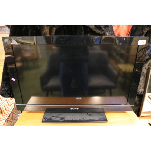 274 - Sony LCD Television