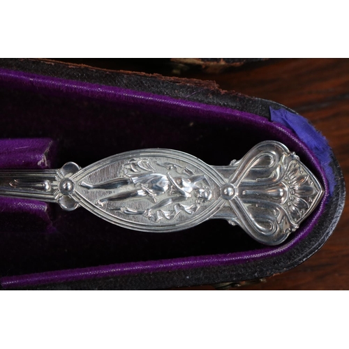 336 - Antique Cased Bailey & Co Silver Presentation serving spoon 925 Silver 76g total weight