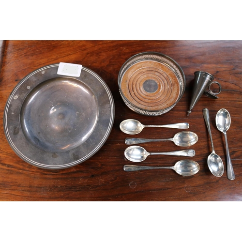 341 - Collection of Silver items inc. Pin Dish, Set of 6 Silver Teaspoons, Candle snuffer and a Pierced Ga... 