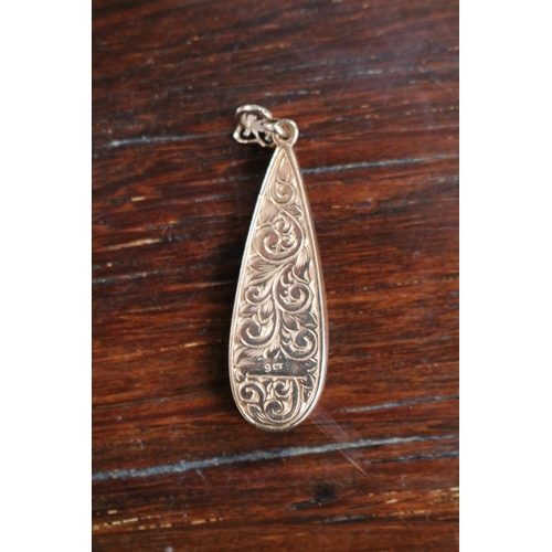 350 - 1970s Jade rub over tear drop design 9ct gold pendant 6.4g total weight