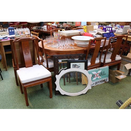 407 - 20thC Chinese Hardwood Oval dining table with 2 leaves and a set of 6 dining chairs