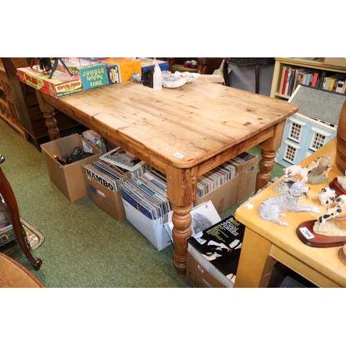 424 - Long Pine Farmhouse Kitchen table on turned legs. 179cm in Length