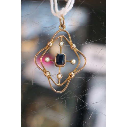 375e - Edwardian 9ct Gold Sapphire & Seed Pearl set Pendant stamped J B