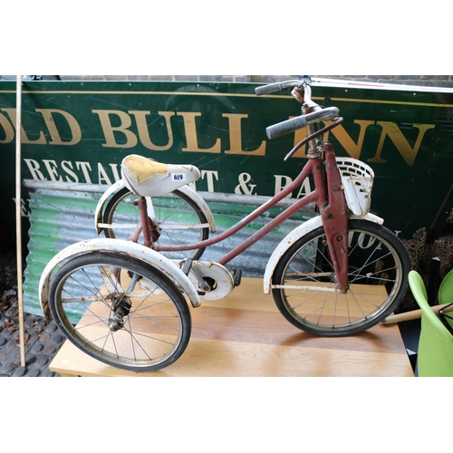 619 - Vintage Childs Tricycle