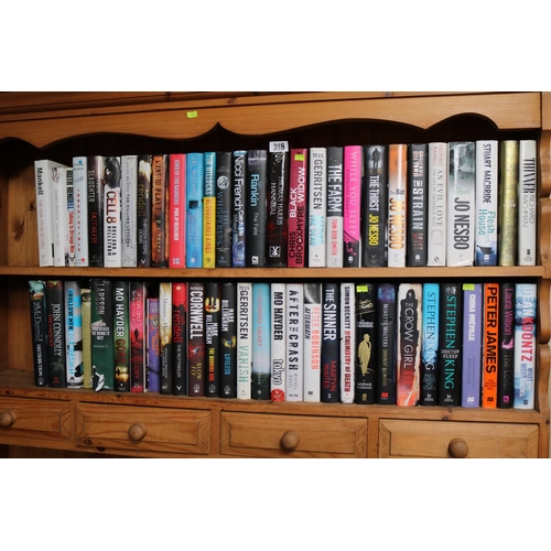 318 - Collection of good quality crime thriller Hardback books to include Ian Rankin, Step[hen King, Patri... 