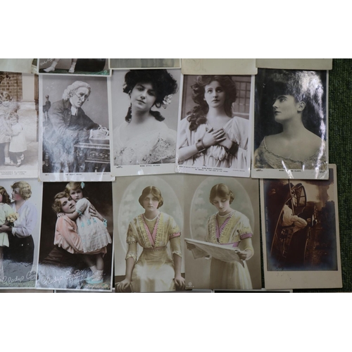 128 - Collection of 135 Theatrical Postcards to include Gladys Cooper