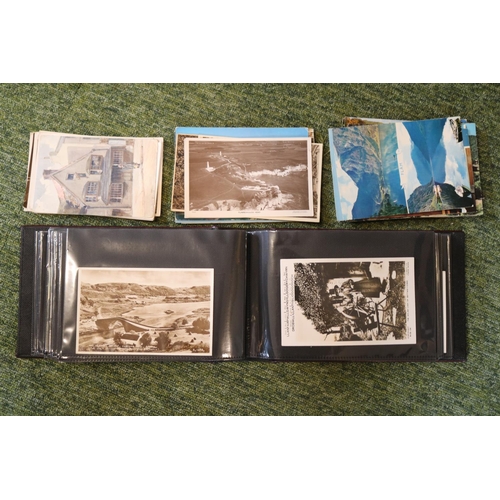 141 - Album of assorted Edwardian and later topographical postcards