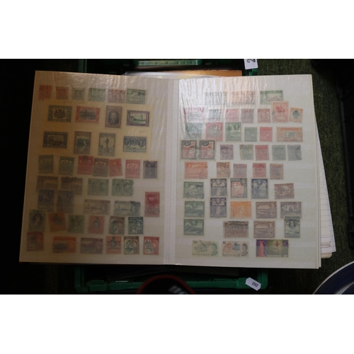 251 - Large collection of assorted British and Commonwealth Stamps