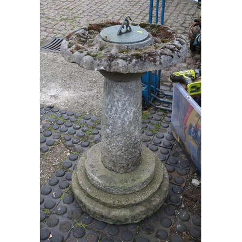 612 - Large concrete bird bath and sun dial