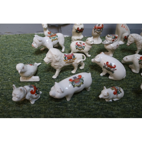 9 - Collection of Cambridge Crested China to include Scottie Dog by Willow Art, Pig by The Corona China ... 