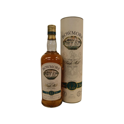 80 - Bowmore Islay Single Malt Scotch Whisky Aged 12 Year 700ml 40% Vol in tube