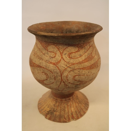 119 - Ban Chiang Thai Ceramic Middle Period 900 - 300 BC. Vase of Ovoid form with flared base with two ton... 