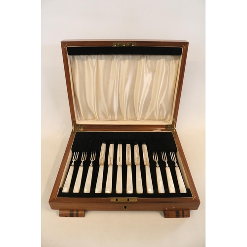 289 - Art Deco Silver bladed mother of pearl Cutlery set for 6 by James Dixon & Sons Sheffield 1936.