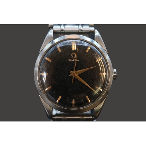 322 - Omega Seamaster 17 Jewel wristwatch with baton dial C.1956 reference 15198218 with mechanical winder... 