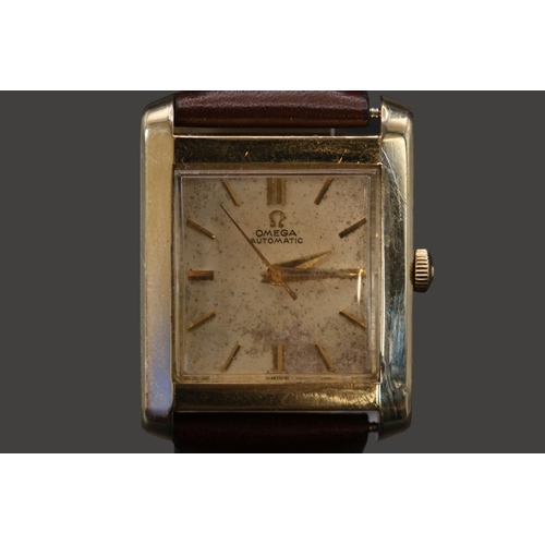 324 - Omega Automatic Gentlemen's 17 Jewel wristwatch in Tank style case with baton dial. 26mm case