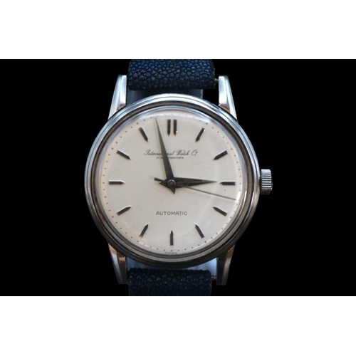 337 - International Watch Co IWC Schaffhausen Automatic watch with baton dial in Stainless steel case. 34m... 