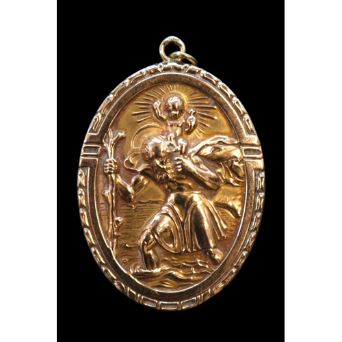 377 - Oval 9ct Gold Italian Grand Tour style St Christopher on hoop 45mm in Height. 9.4g total weight