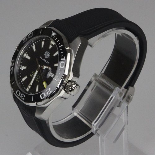 343 - Tag Heuer Aqua Racer Near Mint £2,150 Retail. Tag Heuer Aqua Racer in near mint condition. Model WAY... 