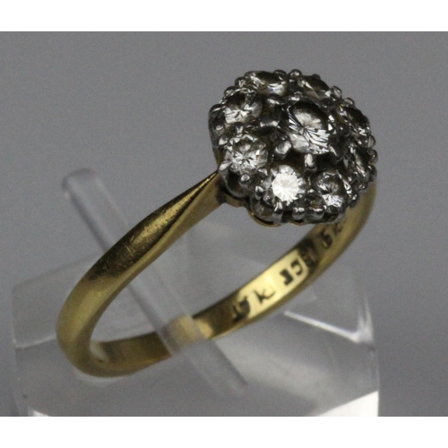 406 - 18ct Gold & Platinum Nine Diamond Set Ring Est 1.00CT. A simply stunning 18ct gold & platinum 9 diam... 