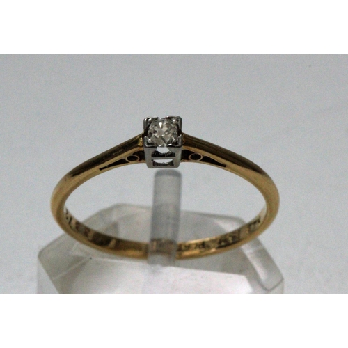 411 - 18ct Gold & Platinum Diamond Solitare 0.16ct Ring. 18ct yellow gold & platinum diamond solitare 0.16... 