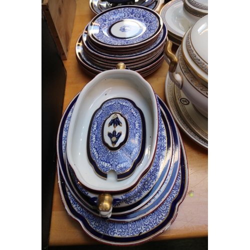 184 - Extensive collection of English Dinnerware to include Spode, Coalport, Minton, Worcester, Ridgway et... 