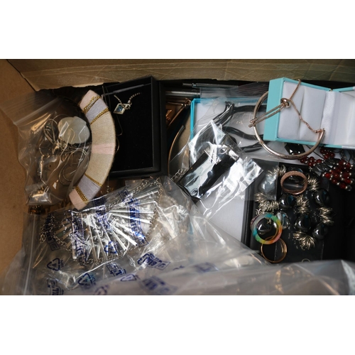 486 - Box of assorted Costume Jewellery inc. Necklaces, Ring etc